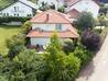 Haus mit Terrasse, von oben