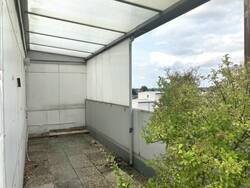 Teilansicht Dachterrasse, überdacht