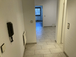 Blick vom Flur zur Küche