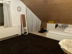 Kinderzimmer 3, DG